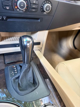 BMW 530i 231 4p automatico