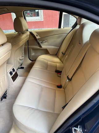 BMW 530i 231 4p automatico