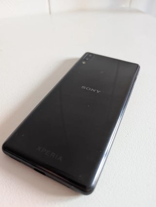Sony Xperia L3
