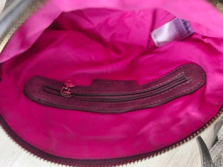 Bolso Desigual bandolera plata con bordados