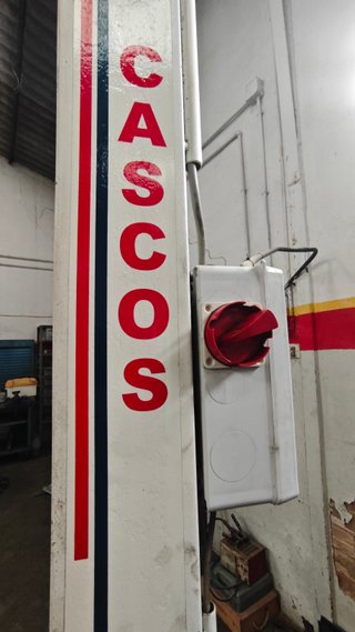 Elevador de coche de dos columnas