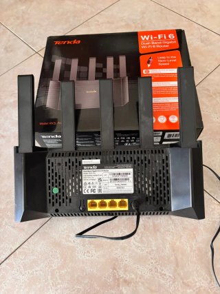 Nr. 2 Router Tenda Wi-Fi 6 RX2L Pro