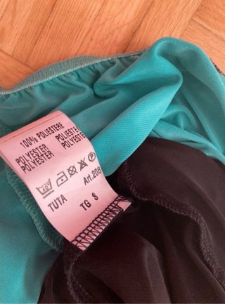 Mono mujer talla S negro y turquesa