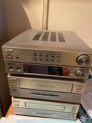 Equipo de musica por modulod SANYO