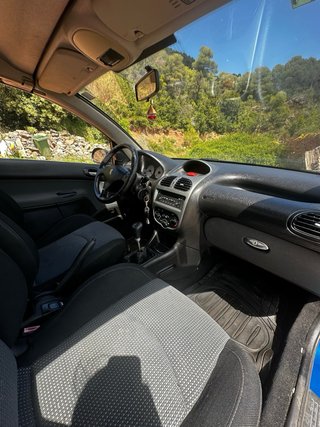 Peugeot 206 2004
