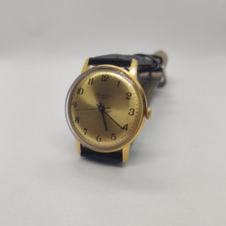 Reloj Ruso Raketa Bañado en Oro 16 Rubies URSS