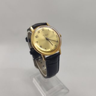 Reloj Ruso Raketa Bañado en Oro 16 Rubies URSS