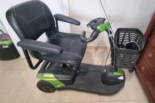 Scooter Eléctrico Invacare Colibri