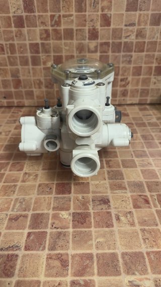 Cabezal mecánico descalcificador volumétrico