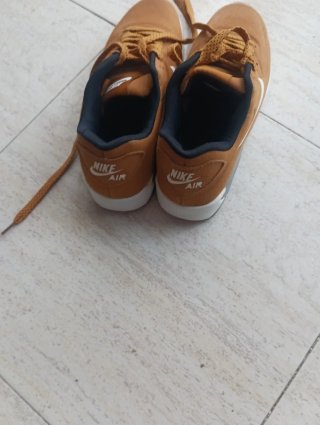 Zapatillas deportivas Nike mujer marrones