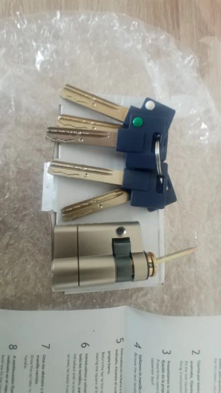 Cierre para trasteros ATIRAN