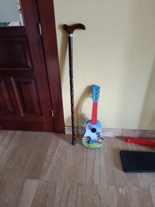 Bastón y ukelele infantil