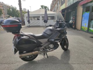 Honda Deauville 750 Negra