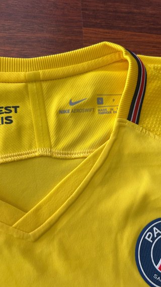 Camiseta PSG Mujer Talla S Nike Amarilla