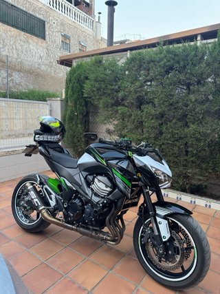Kawasaki Z800e