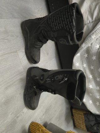 Botas Enduro Roost Negras