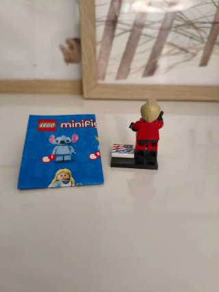 Lego Alicia Disney y increíbles