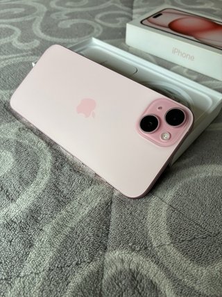 iPhone 15 Plus mai aperto!
