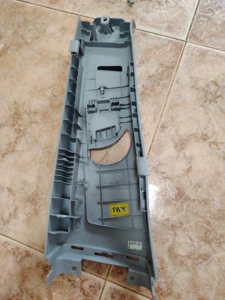 Pareja Pilares B Kia Sportage 2007