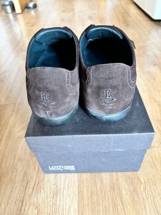 Zapatos Lotusse Ante Marrón Cierre Velcro