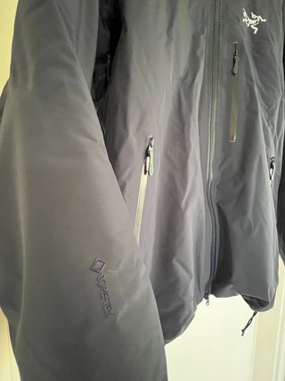 Cazadora Arc'teryx Beta Insulated Gore-Tex