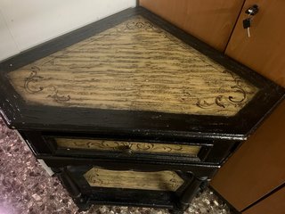 Mueble esquinero madera con cajón