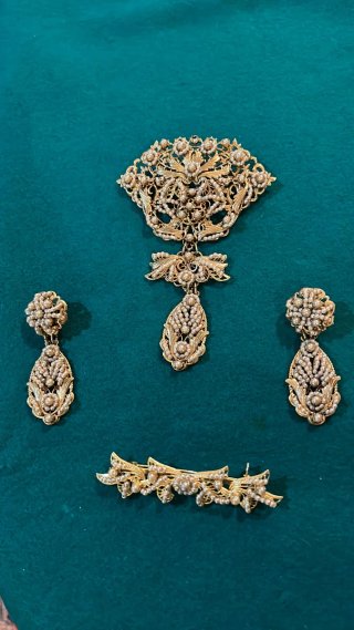 Conjunto Aderezo Alicantino Perlas