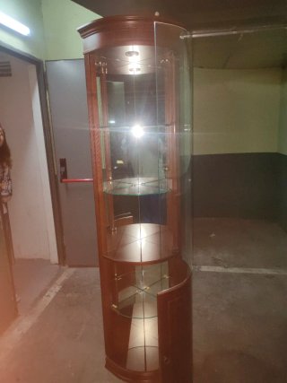 Vitrina Rinconera Madera y Cristal