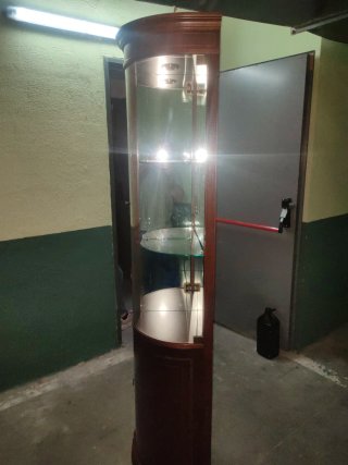 Vitrina Rinconera Madera y Cristal