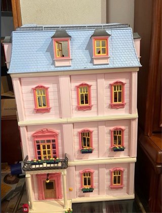Casa de muñecas Playmobil rosa y azul