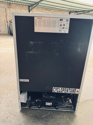 Congelador vertical blanco