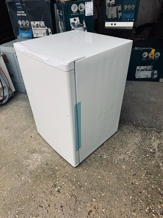 Congelador vertical blanco