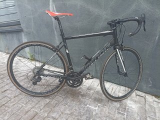 Bicicleta Carretera Mendiz F3 Negra