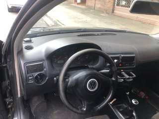 Volkswagen Golf 2001