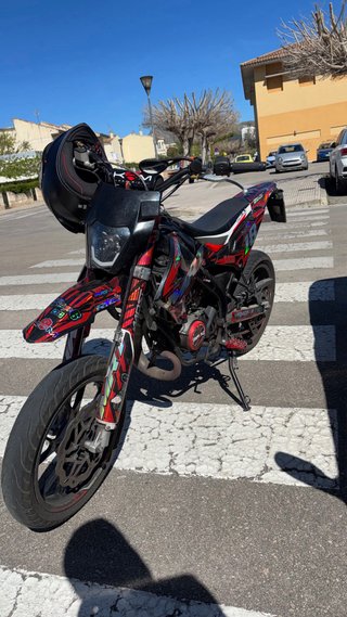Piezas Rieju MRT 2023 Rojas