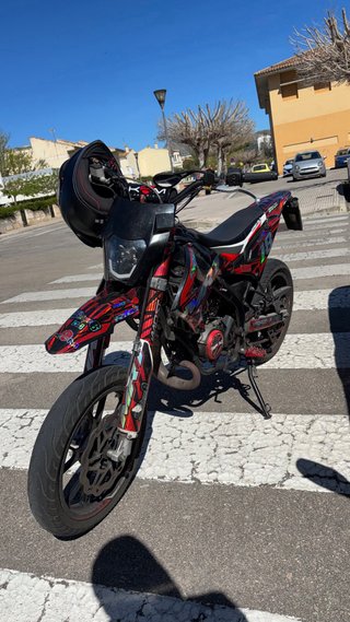 Piezas Rieju MRT 2023 Rojas
