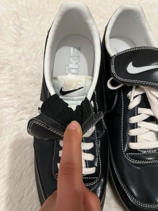 Zapatillas Nike Negras y Marrones