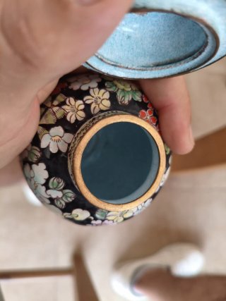 Jarrón cloisonné chino antiguo floral
