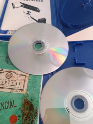 Manhunt 1 y 2 PS2 completos y en muy buen estado.