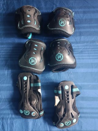 Patines en línea Talla 29-32 + Protecciones
