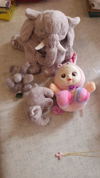 Reagalo Peluches de Elefante y Muñeca Bebé