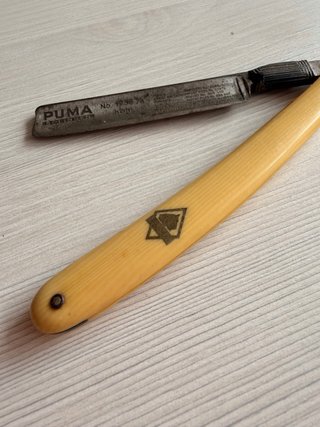 Navaja barbero antigua Puma Solingen