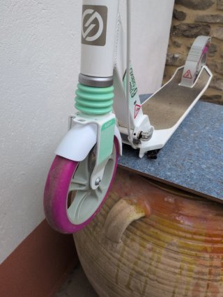 Patín Oxelo blanco y morado