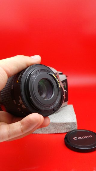 Canon EOS 500 N + Objetivo 28-80mm