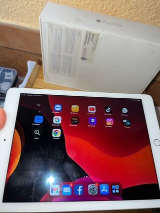 iPad Air 2 - 16GB WiFi Plata + Caja Original