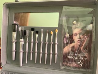 Maletín de maquillaje completo
