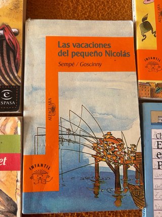 Libros y cuentos pra niños o jóvenes, todos por 8€
