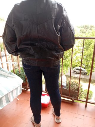Cazadora de cuero hombre negra