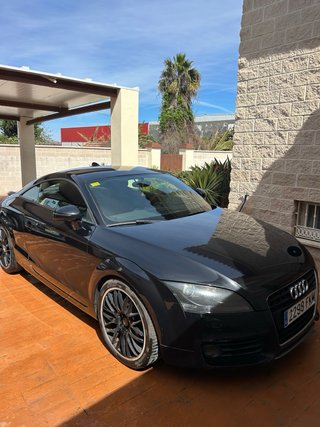 AUDI TT 2.0 TFSI 200CV – DEPORTIVO
