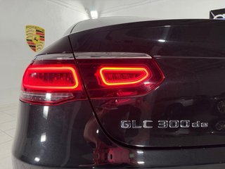 Mercedes GLC Coupé 2022 300de 306cv AMG LINE